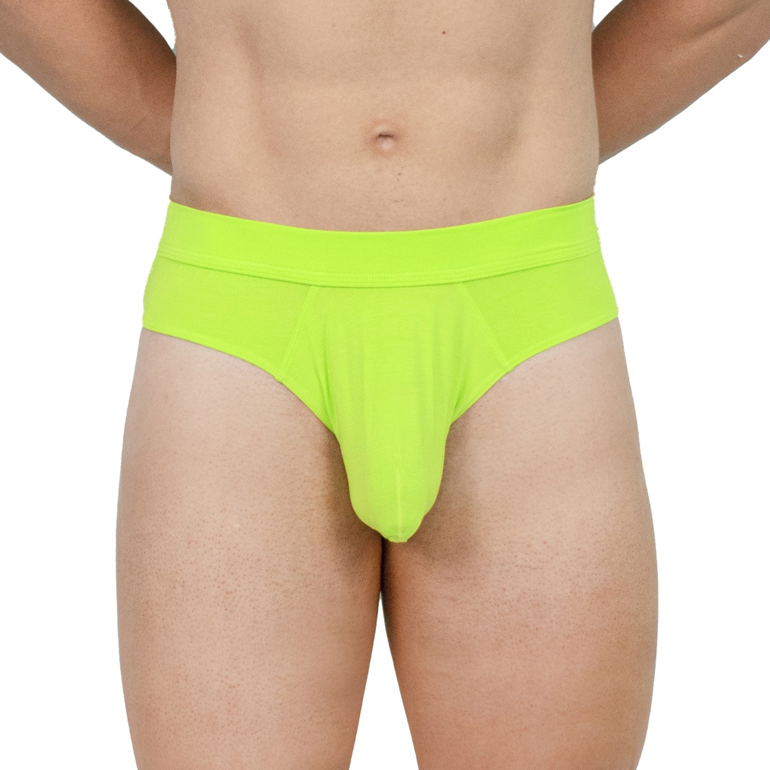 EliteMan - Brief