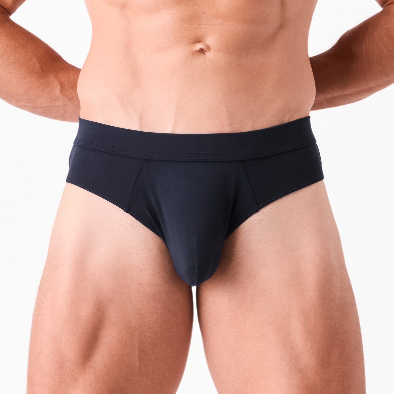 EliteMan - Brief