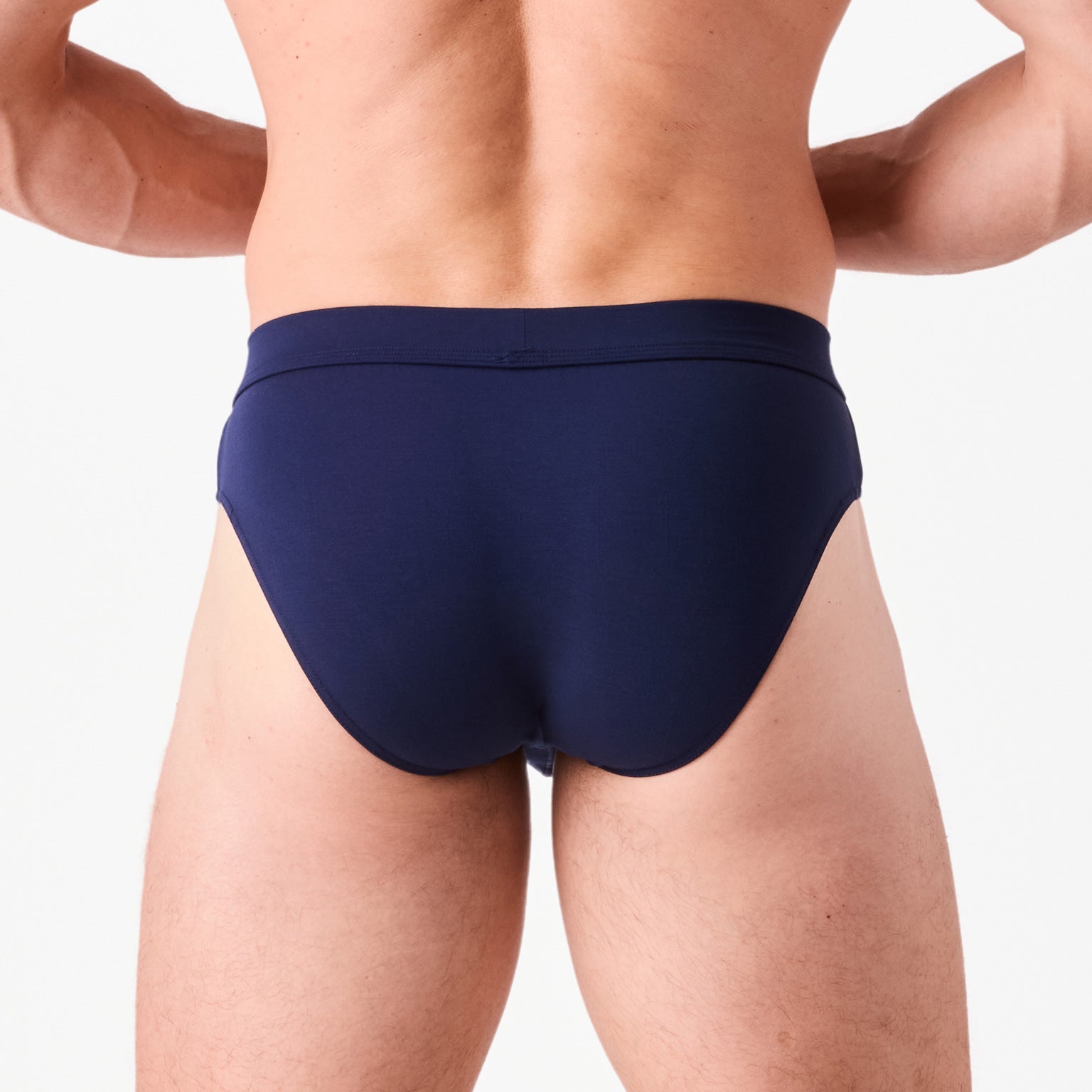 EliteMan - Brief